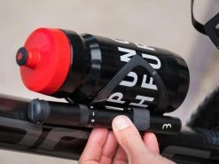 BBB Easy Road Pompe à Main Noire BMP-49 + Support Cadre Vélo -Promos Vtt Complets Boutique bbb easy road pompe a main noire bmp 49 support cadre velo 3