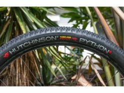 HUTCHINSON Python 2 Pneu Souple Hardskin Tubeless Ready - 26 X 2,25 Pouces -Promos Vtt Complets Boutique hutchinson python 2 pneu souple hardskin tubeless ready 26 x 225 pouces 2