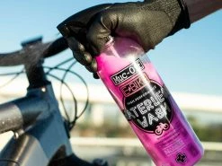MUC-OFF EBike Waterless Wash Nettoyant à Sec Pour Vélo électrique - Spray 750ml -Promos Vtt Complets Boutique muc off ebike waterless wash nettoyant a sec pour velo electrique spray 750ml 3