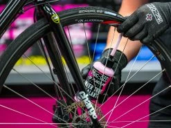 MUC-OFF Inner Tube Sealant Liquide Préventif - 300 Ml 21 MUC-OFF Inner Tube Sealant Liquide Préventif - 300 Ml -Promos Vtt Complets Boutique muc off inner tube sealant liquide preventif 300 ml 8