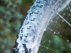 MUC-OFF Nano Tech Nettoyant Instantané Pour Vélo - Spray 1L -Promos Vtt Complets Boutique muc off nano tech nettoyant instantane pour velo spray 1l 5