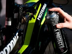 MUC-OFF Pack Bike Care Nettoyant Vélo Spray 1L + Lustrant Aérosol 500ml -Promos Vtt Complets Boutique muc off pack bike care nettoyant velo spray 1l lustrant aerosol 500ml 8