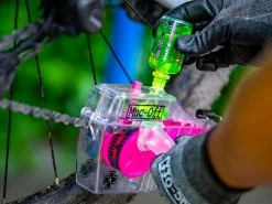 MUC-OFF X3 Nettoyeur De Chaîne Vélo + Dégraissant -Promos Vtt Complets Boutique muc off x3 nettoyeur de chaine velo degraissant 3